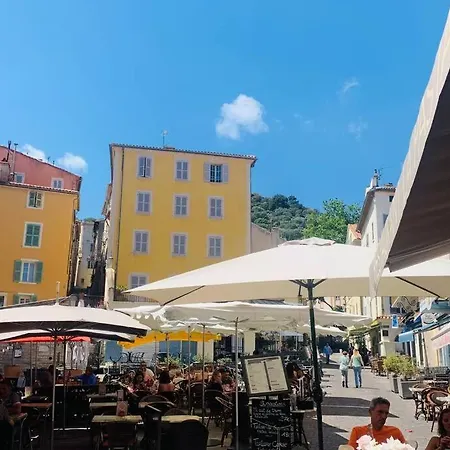 Apartment Cosy Avec Deux Velos Coeur De *